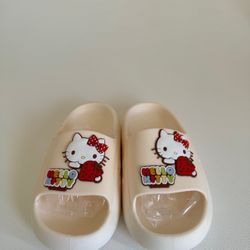 Hello Kitty Sandals