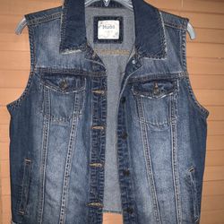 Women’s Denim Vest