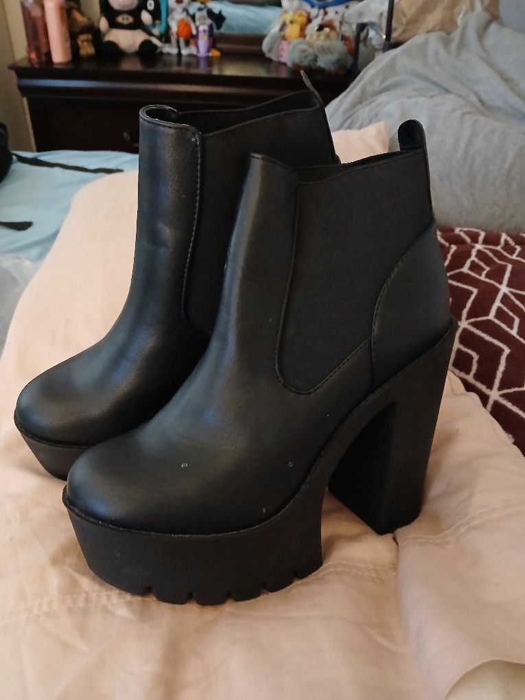 High Heel Boots