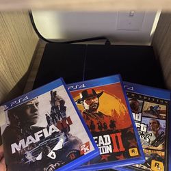 PS4 With 8 games 1 controller 