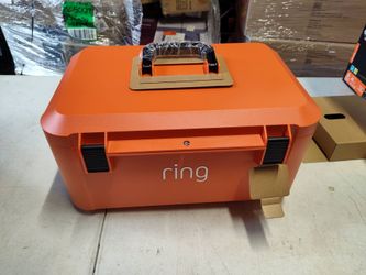 Ring jobsite lockable security box with 2 battery powered spotlights