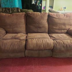 Duel Microfiber Recliner Couch Very Nce Can Deliver Okc Area 30
