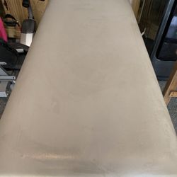 Physical Therapy/Medical Treatment Table