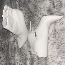 Women’s Shoe