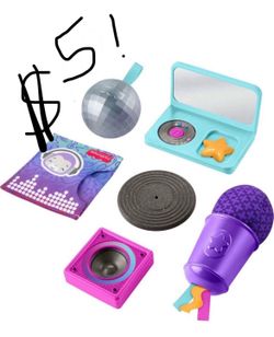 Fisher Price Mini Me Moments DJ Gift Set, Baby Sensory Learning Toys For Play, 6 Pieces