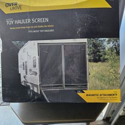 Toyhauler Screen