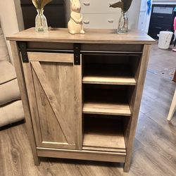 Mini slide door dresser