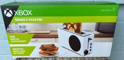 Xbox Series S 2-Slice Toaster with Removable Crumb Tray NEW