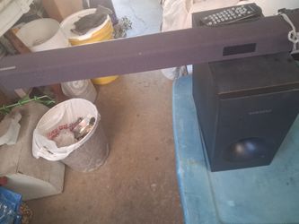 Samsung sound bar & subwoofer- used