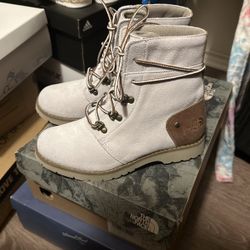 Womens North Face Boots