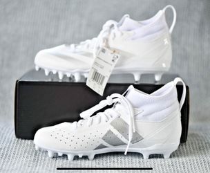 Adidas Unisex-Child Adizero Impact.2 Spark Football / Color: White/ Size: 5 Kid