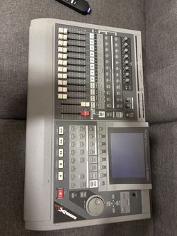 Roland vs 1680 daw