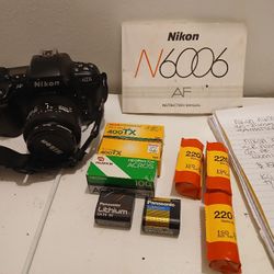 Nikon N6006 35mm Film Camera AF With Nikkor 35-80mm 1:5-5.6 Lens And Necks trap 