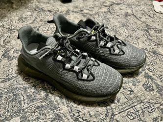 Under Armour HOVR Phantom 3 Running Shoes