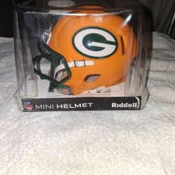 Helmet  (NFL Mini Greenbay Packers)