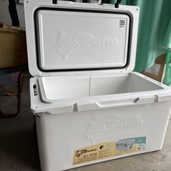 Coho 55 Qt Cooler/ Ice Chest