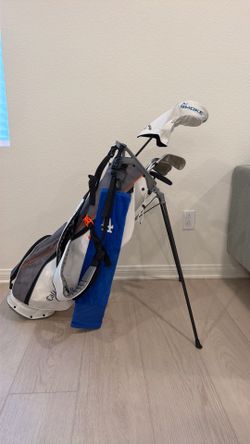 Selling my golf setup in great condition.