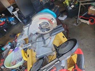 Makita Miter Saw