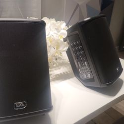 SA Wireless SPEAKER SET  battery Powered Pair