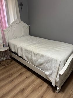 Cama twin y cajonera