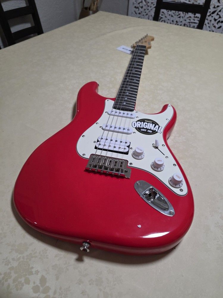 Donner DST-100 Electric Guitar MINT