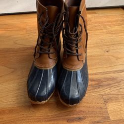 Lands End Woman’s Boots 9