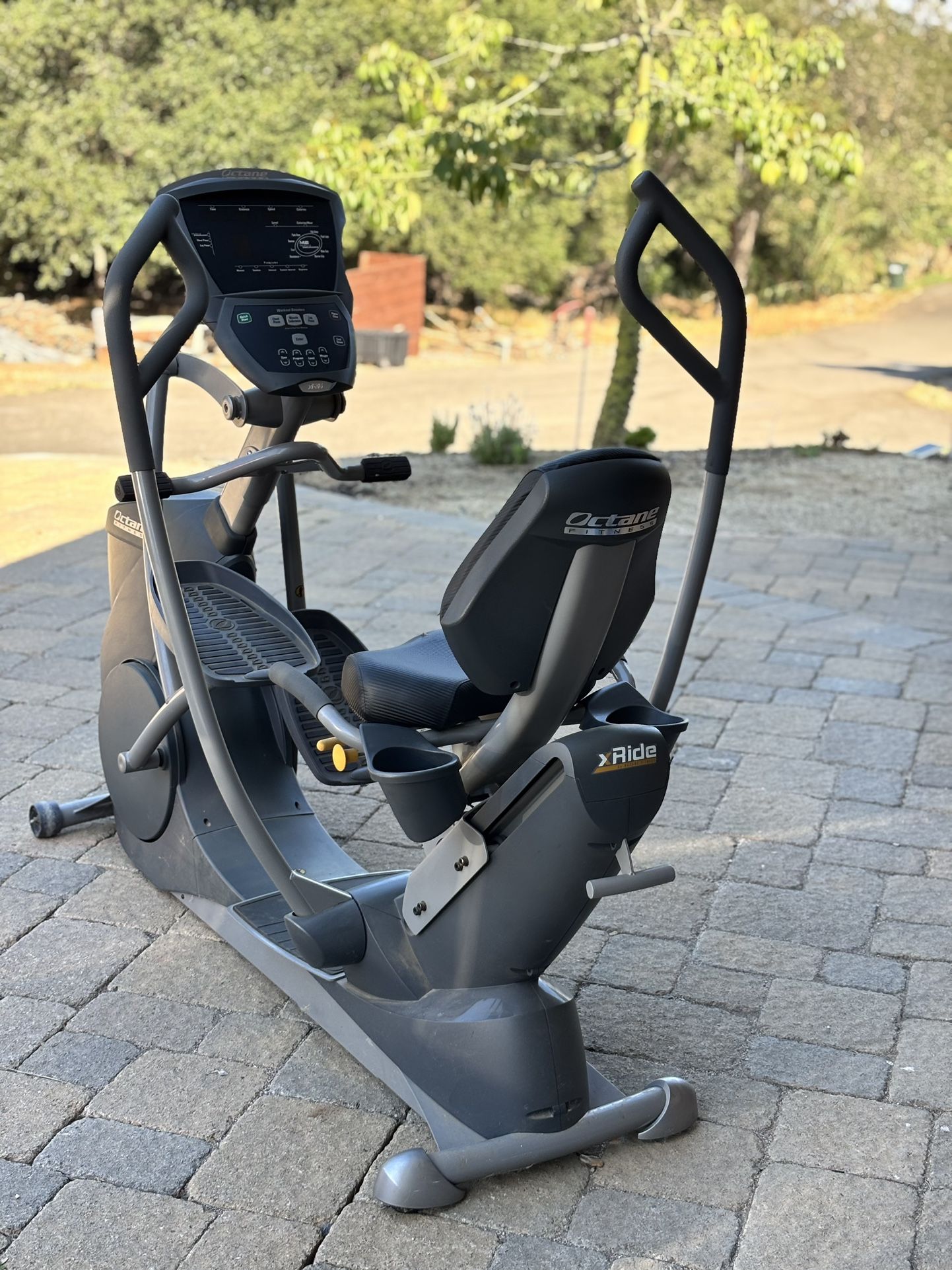 Elliptical Exercise Machine