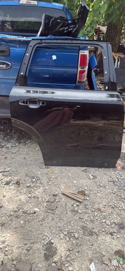 2016-24 OEM Volvo XC90 Rear Right Passenger Side Door Shell Panel