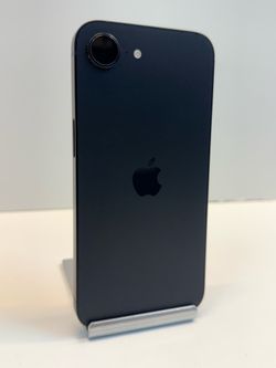 Apple iPhone 16E 128gb. ( Unlocked Phone )