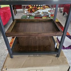 ACCENT TABLES  WOOD METAL BASE 