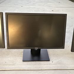 3 Dell Monitor Computers - 22 Inches 