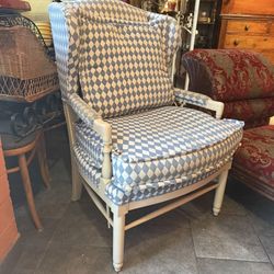 Made By Pearson Beautiful, Very Comfortable Country Style Club Chair