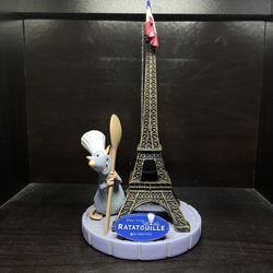 Remy in Paris Statue