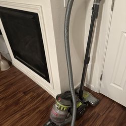 Vacume Cleaner