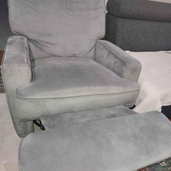 Nursing Chair 