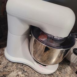 Mixer By The Brand Beautiful 