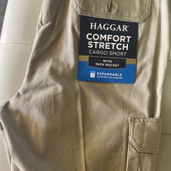 Haggar Men's Comfort Cargo Flat Front Shorts 36 NEW Putty