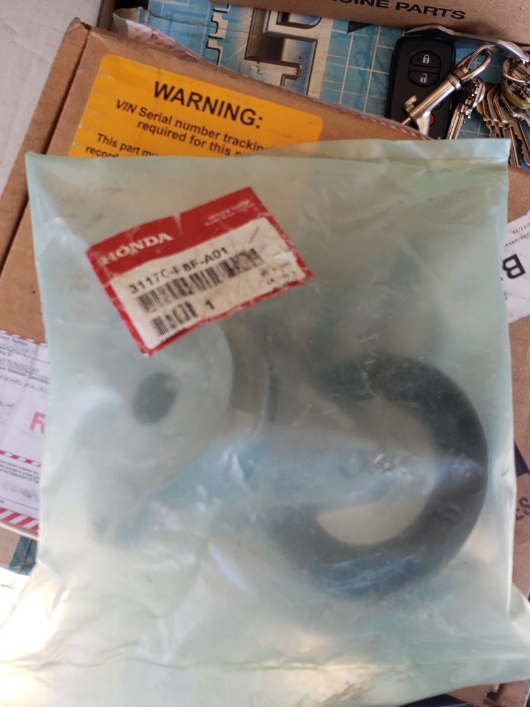 Genuine Honda tensioner for V6 Accord or Odyssey