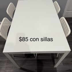 Tablet And Chairs