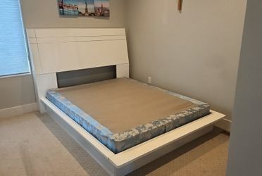 Dania queen bed frame