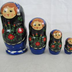 Ukrainian Krasyva Divchyna Hand Painted Signed Nesting Dolls Set of 5
