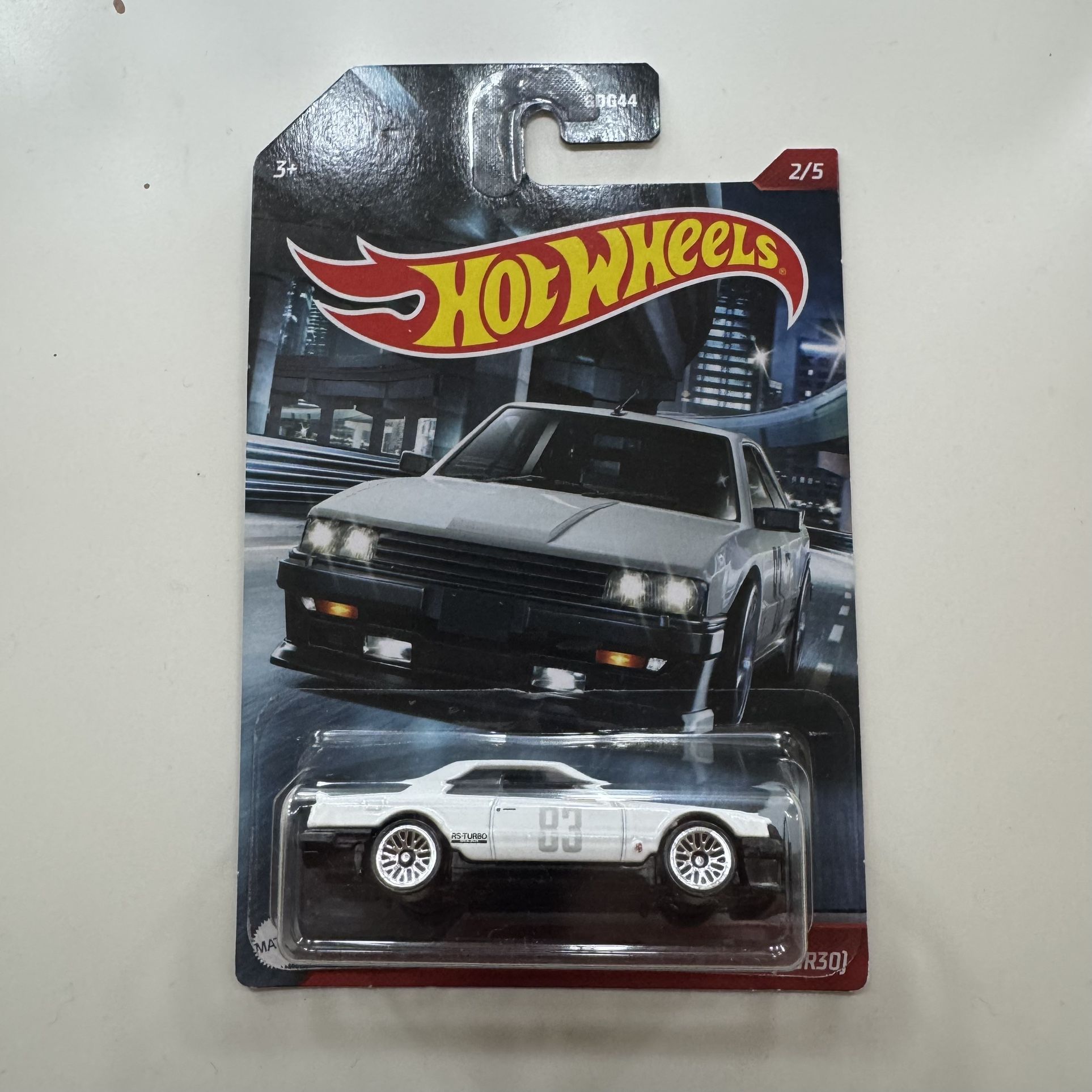 Hot Wheels Nissan Skyline 2000 Turbo RS (KDR30) - 2021 Street Racer series