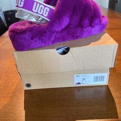 Ugg Sandals 