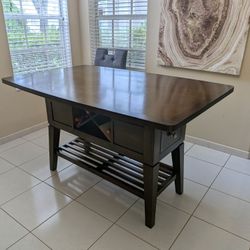 Walstead Place Brown 5 Pc Counter Height Dining Room with Barstools 