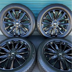 Cadillac Escalade Factory Wheels 