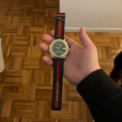 gucci watch