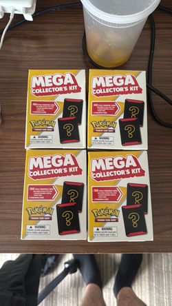 Pokemon Mega collectors kit