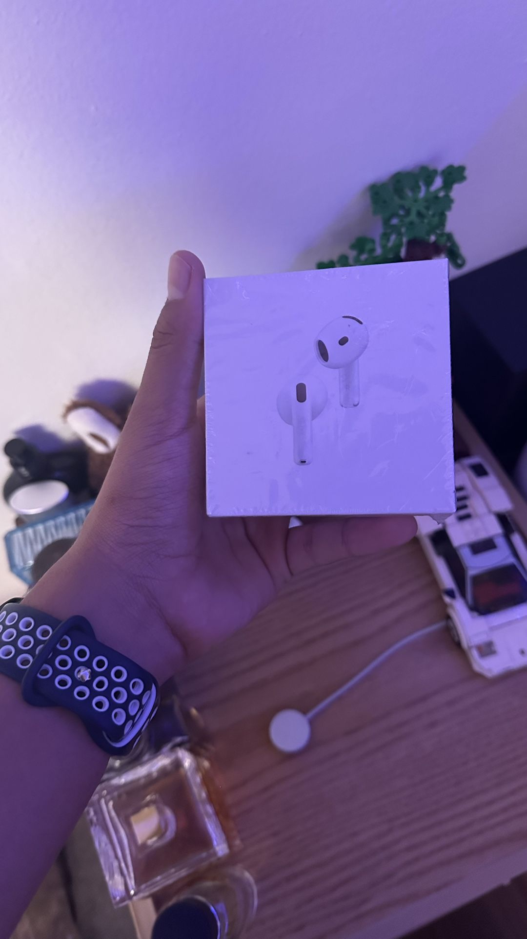 Air Pods 4