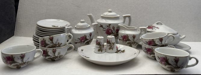 Japan Moss Rose Childrens China Tea Set Original 29 Pieces