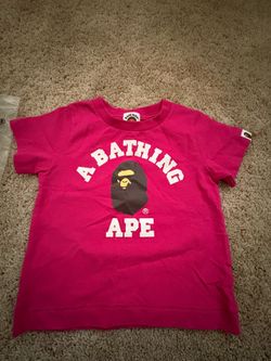A Bathing APE 🦍 pink kids T shirt /size6